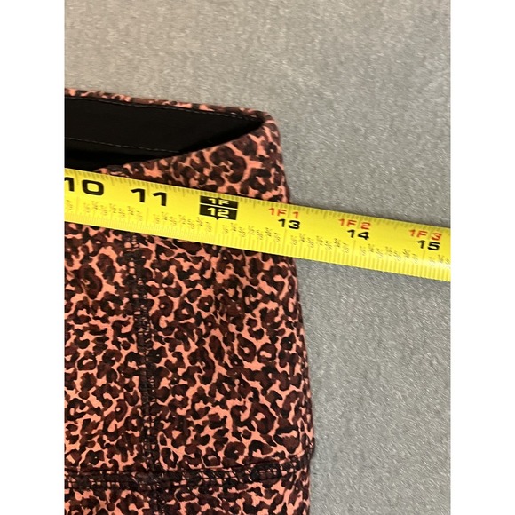 Chico's Zenergy Women's Size 0R (US 4/6) Leopard Print Activewear Leggings Pants - Picture 8 of 9